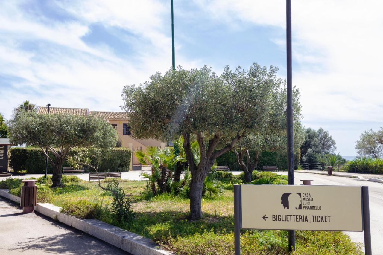 2 Apartments - Akragas Home 1 & 2 On Via Atenea City Center With View Agrigento Eksteriør billede
