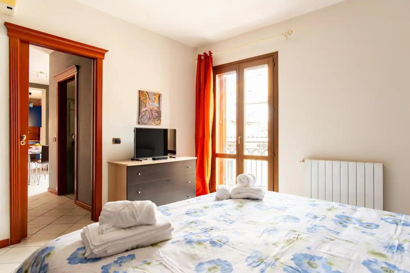 2 Apartments - Akragas Home 1 & 2 On Via Atenea City Center With View Agrigento Eksteriør billede